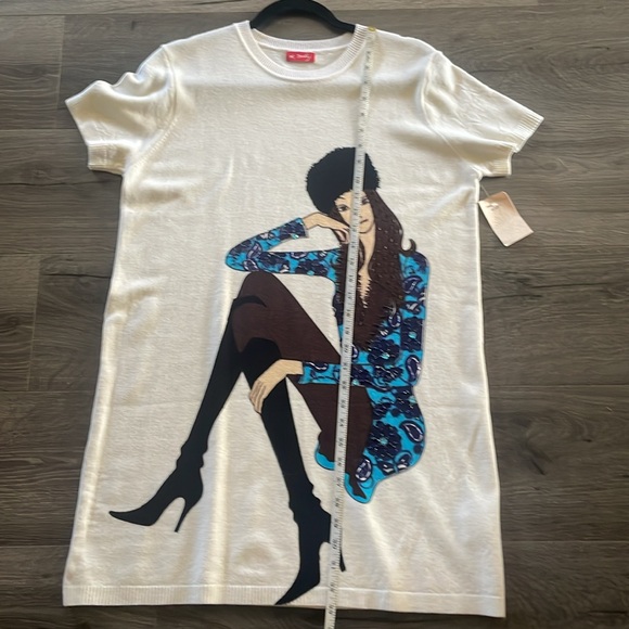 K Derhy long white top, white with vintage model, size OS - Picture 10 of 12